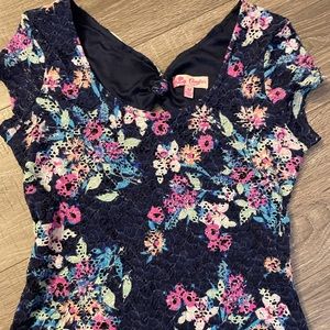 Juniors Candies Floral Lace top M